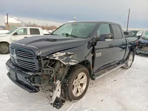 RAM 1500 SPORT 5.7L 8 2015