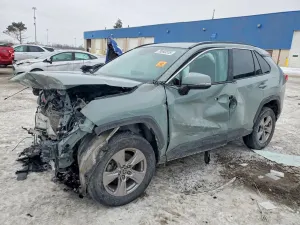 Toyota Rav4 XLE 2.5L 4 2022