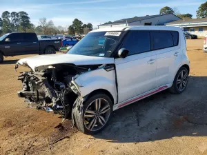 Kia Soul + 2.0L 4 2014