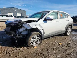 Hyundai Kona SE 2.0L 4 2024