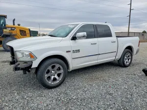 RAM 1500 LARAMIE 5.7L 8 2013