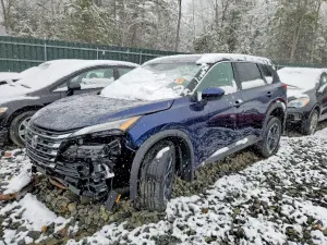Nissan Rogue SV 1.5L 3 2024