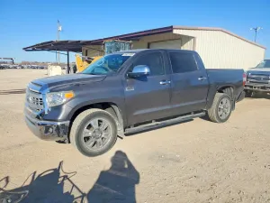 Toyota Tundra CREWMAX PLATINUM 5.7L 8 2014