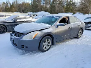 Nissan Altima BASE 2.5L 4 2012