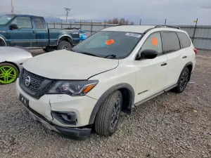 Nissan Pathfinder SV 3.5L 6 2020