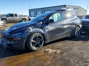 Tesla Model Y 2026
