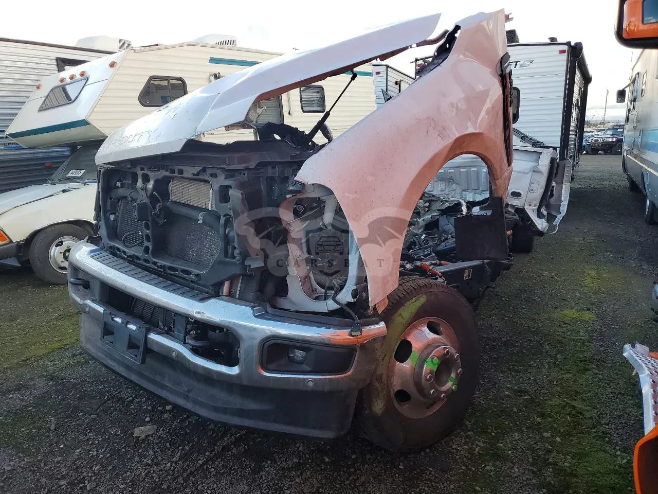 Ford F-350 6.7L 8 2025