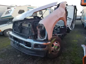 Ford F-350 6.7L 8 2025