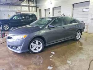 Toyota Camry BASE 2.5L 4 2012