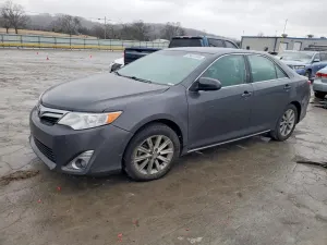 Toyota Camry HYBRID 2.5L 4 2012