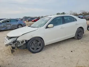 Ford Fusion SE 3.0L 6 2011