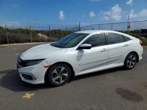 Honda Civic LX 2.0L 4 2020