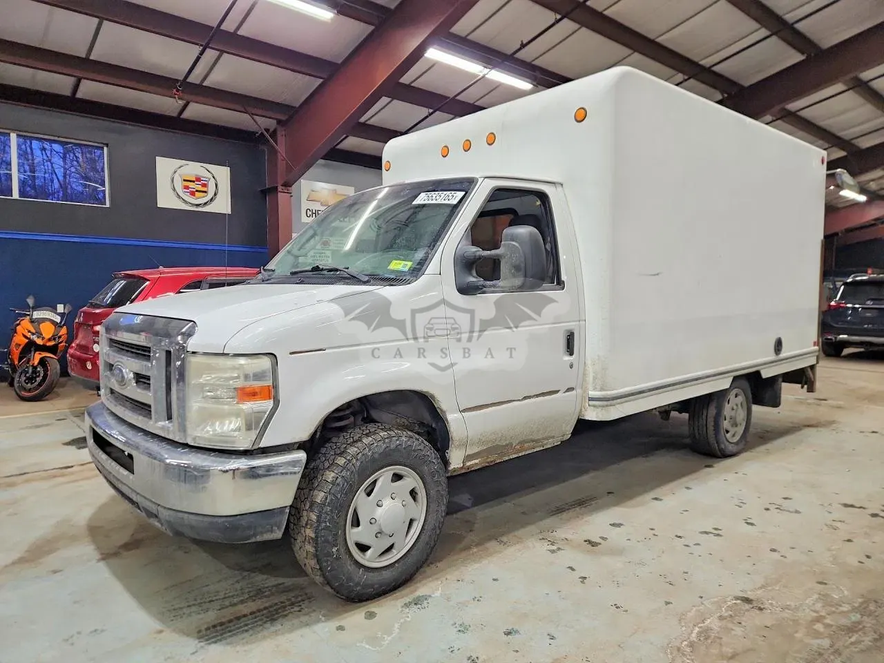 Ford Econoline E350 SUPER DUTY CUTAWAY VAN 5.4L 8 2011