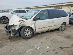 Chrysler Town & Country TOURING 3.8L 6 2006