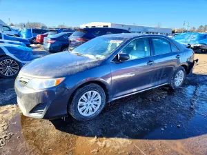 Toyota Camry L 2.5L 4 2014