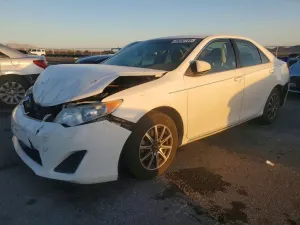 Toyota Camry BASE 2.5L 4 2012