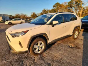 Toyota Rav4 XLE 2.5L 4 2020