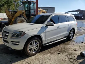 Mercedes-Benz GL 3.0L 6 2015