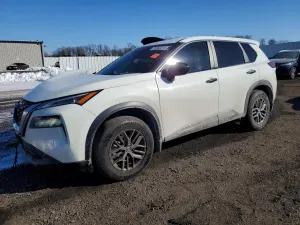 Nissan Rogue S 2.5L 4 2021