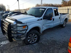 Ford F-250 SUPER DUTY 6.7L 8 2012
