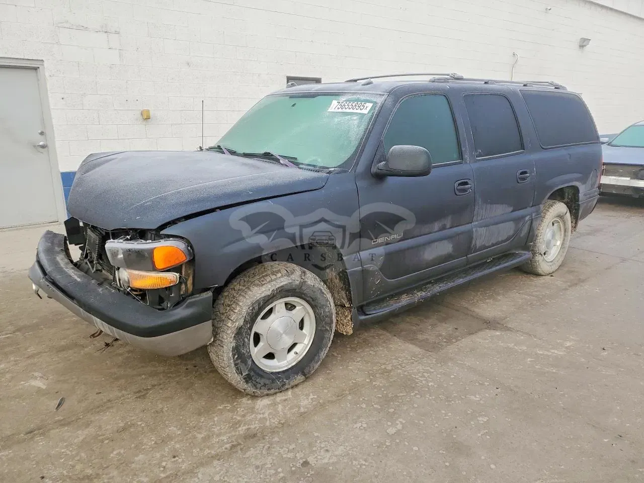 GMC Yukon DENALI 6.0L 8 2004