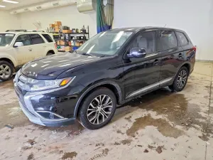 Mitsubishi Outlander SE 2.4L 4 2016