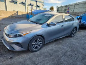 Kia Cerato / Forte / K3 FE 2.0L 4 2022