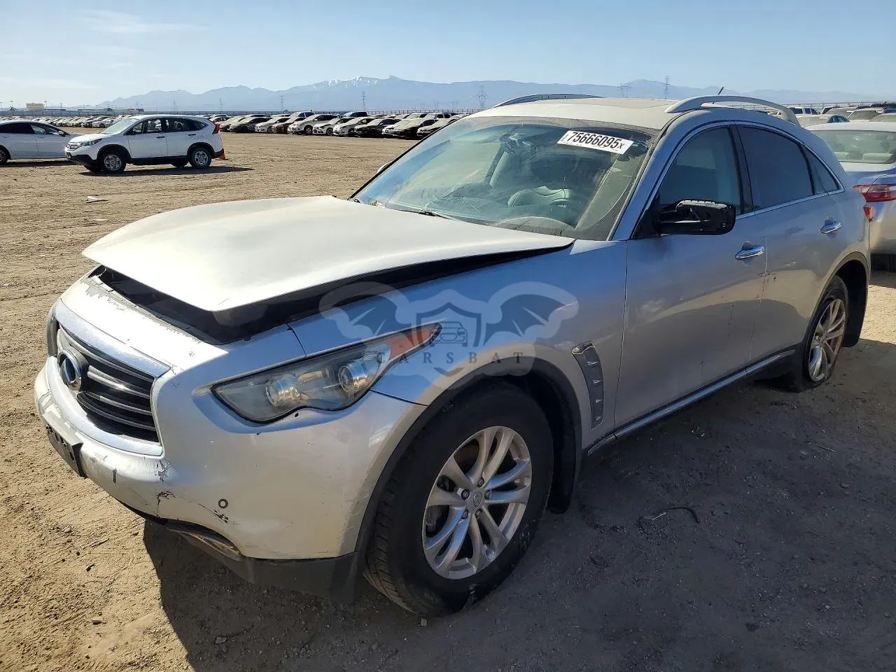 Infiniti FX 3.7L 6 2013