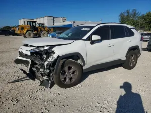Toyota Rav4 XLE 2.5L 4 2022