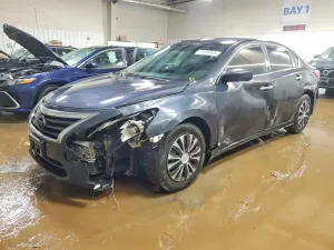 Nissan Altima 2.5 2.5L 4 2015