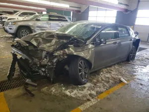 Ford Fusion SE 2.5L 4 2014