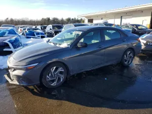 Hyundai Elantra SEL SPORT 2.0L 4 2025