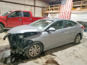 Hyundai Elantra SE 2.0L 4 2017