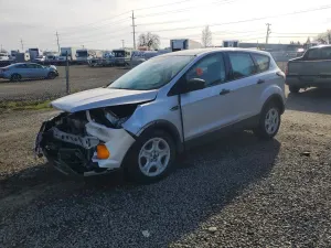 Ford Escape S 2.5L 4 2017