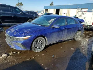 Hyundai Elantra SEL 2.0L 4 2024