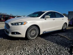 Ford Fusion TITANIUM 2.0L 4 2016