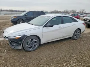 Hyundai Elantra SEL SPORT 2.0L 4 2025
