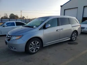 Honda Odyssey TOURING 3.5L 6 2016