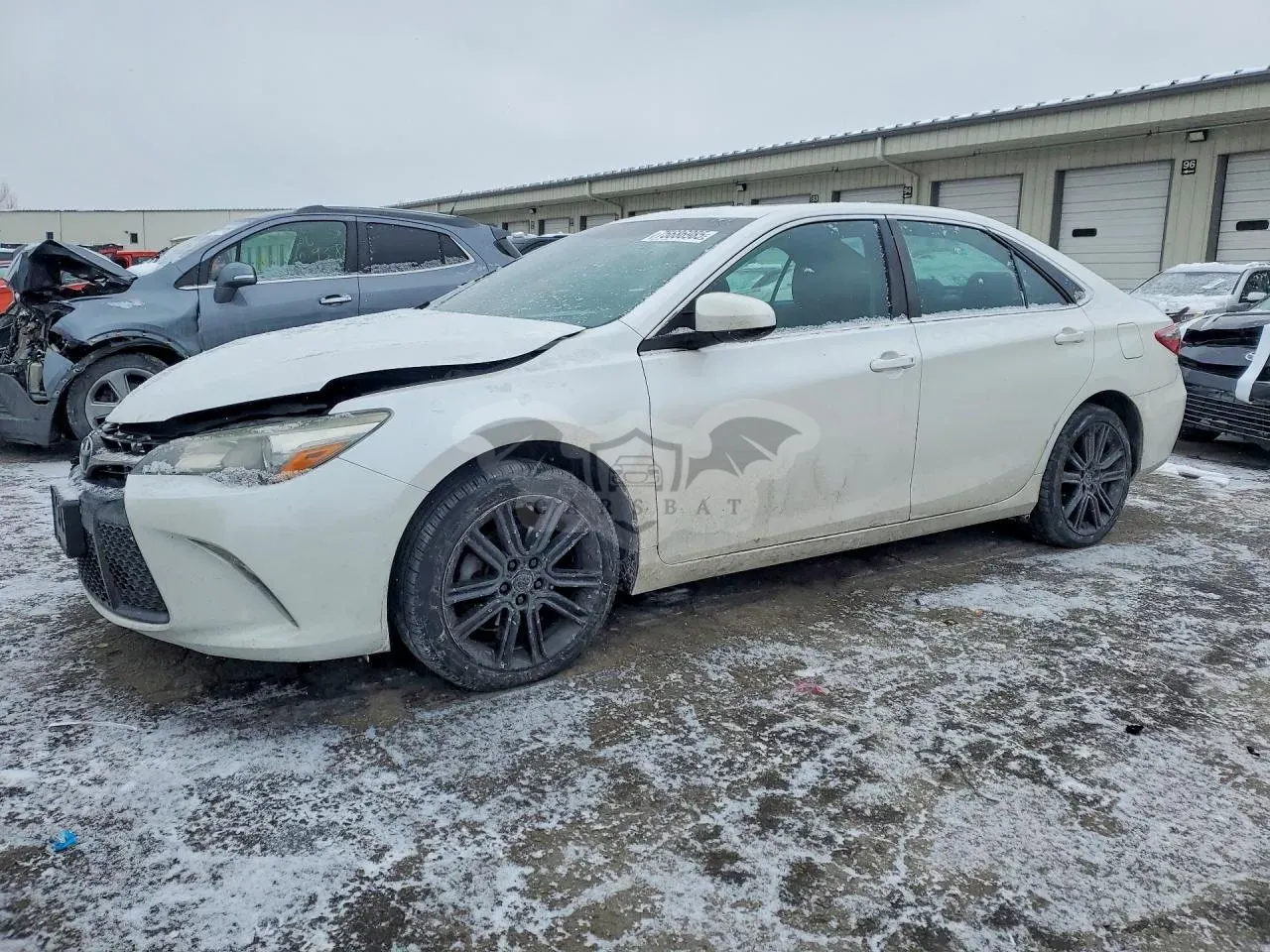 Toyota Camry LE 2.5L 4 2016