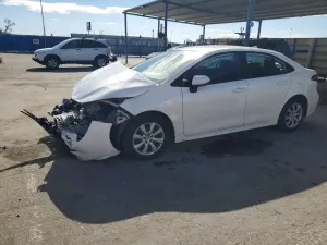 Toyota Corolla LE 1.8L 4 2021
