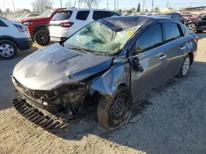 Nissan Sentra S 1.8L 4 2017