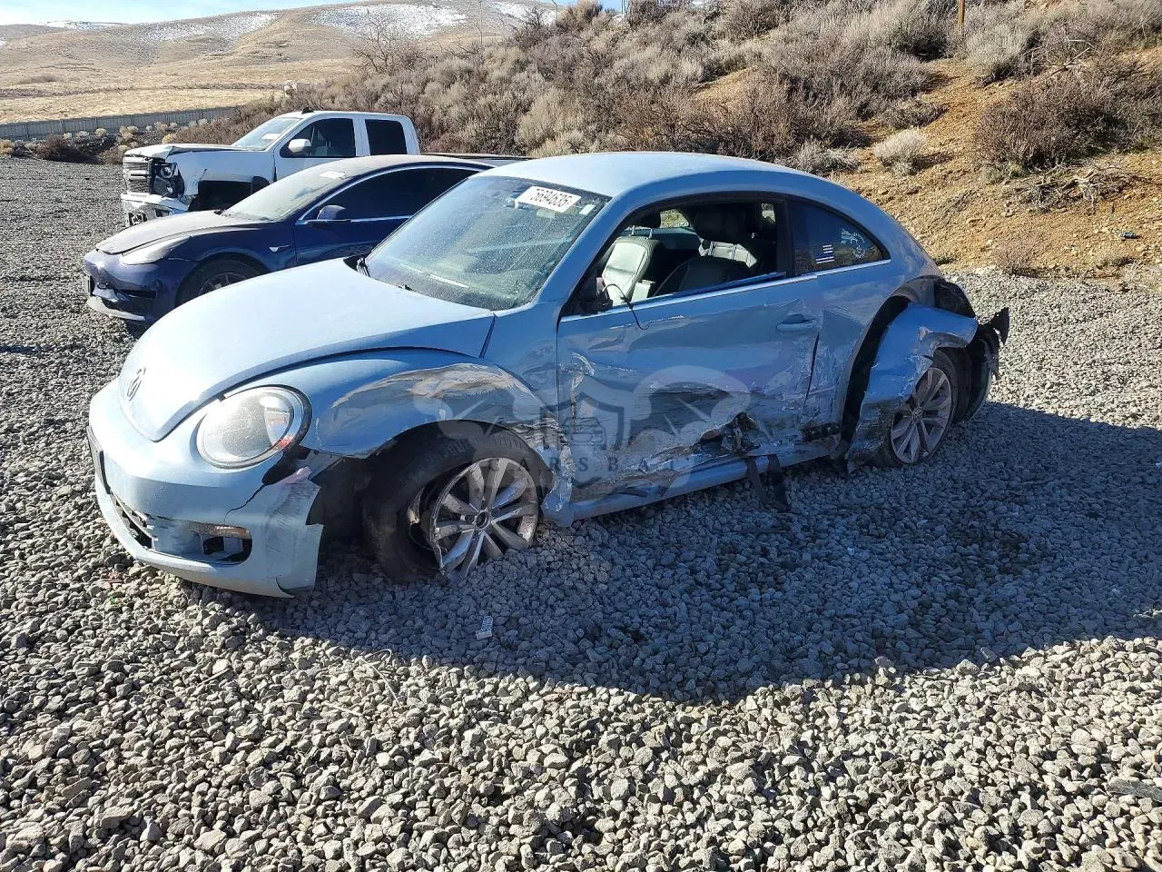 Volkswagen Beetle 2.0L 4 2014
