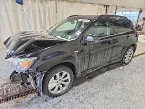 Mitsubishi Outlander SE 2.0L 4 2014
