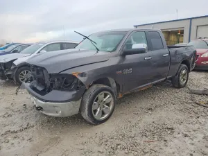 RAM 1500 SLT 5.7L 8 2014