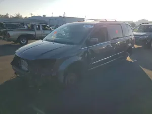 Chrysler Town & Country TOURING 3.6L 6 2015