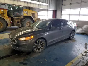 Ford Fusion SE 2.0L 4 2019