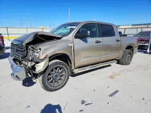 Toyota Tundra CREWMAX 5.7L 8 2008