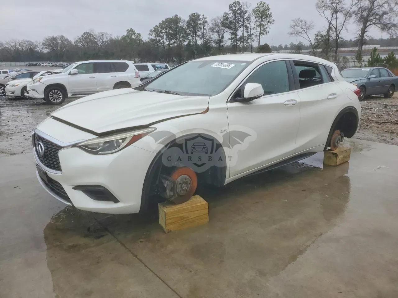 Infiniti QX30 BASE 2.0L 4 2018