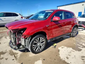 Mitsubishi Outlander ES 2.0L 4 2019