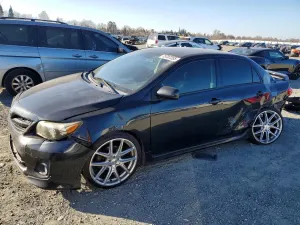 Toyota Corolla 1.8L 4 2013